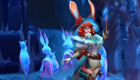 Introduction to Ahri in League of Legends: Wild Rift How is Ahri in League of Legends: Wild Rift?